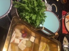 -雾山韩式烤肉·海南糟粕&椰子鸡火锅·海景餐厅(三亚绿发山海天JW万豪酒店)