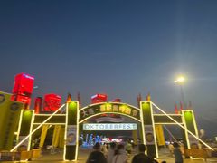 -东港音乐喷泉广场