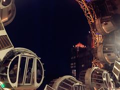 -影汇之星8字形摩天轮
