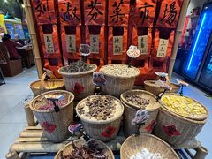 -刘淑芬·活鱼铁锅炖(北京首店)