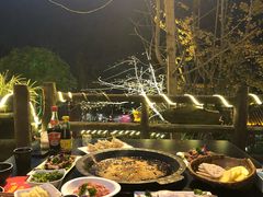 -楠柏弯休闲山庄(梨花溪店)