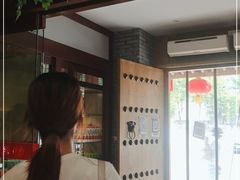 -艳阳天民俗村(公园路店)