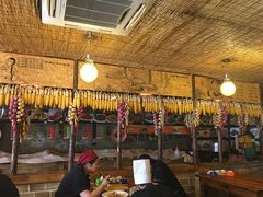 大堂-闯关东东北农家菜(崂山石老人店)