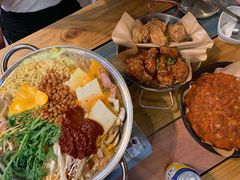 炸鸡翅一半一半-富乐满韩国正宗炸鸡韩国料理(虹泉路店)