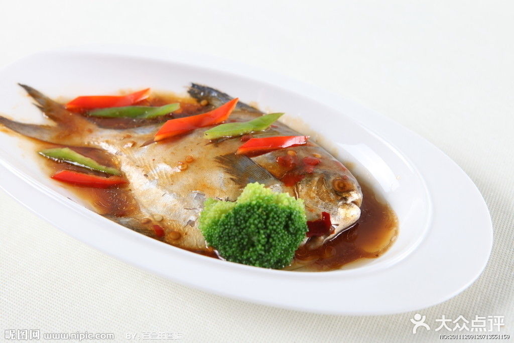缇香小厨家常菜大碗鱼鲳鱼图片
