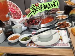 -左庭右院鲜牛肉火锅(环球港店)