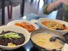 -桃园中华料理炸酱面(燕儿岛路店)