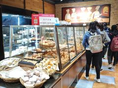 面包甜点陈列柜-苹果花园(桂林路店)