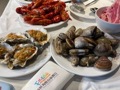 -领鲜活海鲜榴莲自助火锅(东门店)