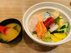 杂锦鱼生饭-小山日本料理(太古汇店)
