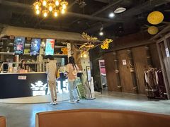 -暴风岛沉浸式体验馆(百联世纪店)