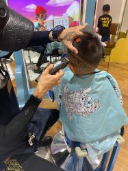 -阿朵拉儿童发型设计(金狮广场店)