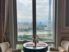 -广州富力丽思卡尔顿酒店