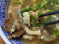 -泉儿头杂碎(杂碎师大店)