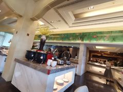 -鲤鱼洲酒店港鲤咖啡厅