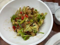 -湖南人家湘菜馆(镇江路店)