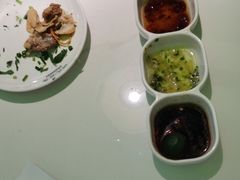 -洪氏嗨捞·广东猪肚鸡·椰子鸡火锅(西咸万象城店)
