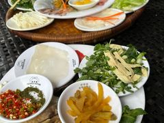 -桥香园云南过桥米线(金马碧鸡店)