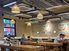 -云阿蛮云南生烫牛肉米线(奉贤路店)