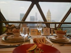 -江城明珠豪生大酒店·泰国金兰花旋转餐厅