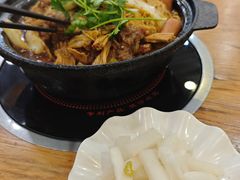 -鱼众不同·鸡公煲·烤全鱼(国顺路店)