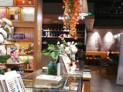 -百新书局(尚悦湾店)