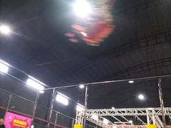 -嘿哟动霸CHUA·新潮玩运动娱乐中心·蹦床滑冰团建乐园