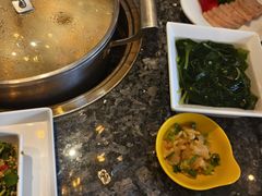 -一席地·本地鸡窝·杭帮鸡火锅(萧山银隆百货店)