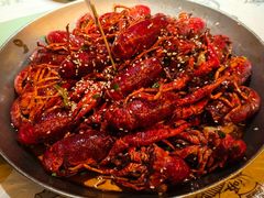 -巴厘龙虾·榜首油焖大虾(音乐学院·沿江酒馆店)