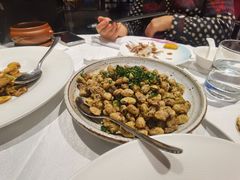 -彩云天云南餐厅