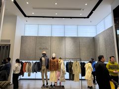 -ARC'TERYX始祖鸟(奕欧莱奥特莱斯店)