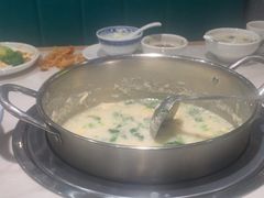 -粤顺渔坊·中山脆肉鲩火锅(清湖店)