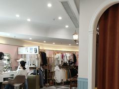 -拾光秀照相馆(石家庄勒泰中心店)