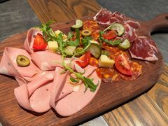 火腿香肠拼盘-Apollo·西班牙小酒馆(安福路店)