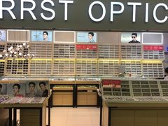 -沫芮眼镜·蔡司官方授权店(人民广场店)