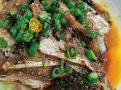 -洪霞餐馆