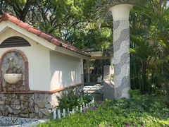 -金汤湾海水温泉度假酒店