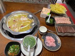 -云鱿记鱿鱼鸡·野生菌火锅(人民南路店)