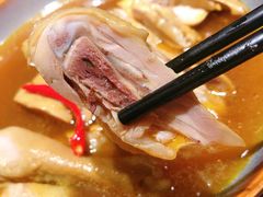 藤椒白切鸡-老板恋上鱼(荣盛广场店)