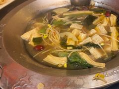 -大龙辣火锅·龙虾·烧烤(湖滨新天地店)