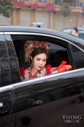 点击看大图 -艺憬婚纱礼服·造型(二七万达店)