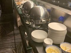 -唐拉雅秀酒店-西锦汇空中BBQ·思创餐厅