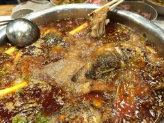 -肖肖酸萝卜鱼火锅(总店)