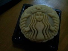 -星巴克臻选(济南恒隆店)