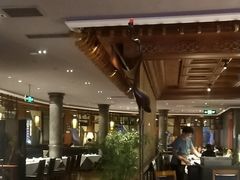 -八府香鸭·啫啫煲(华山路店)