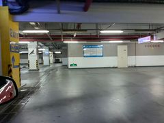 -久光百货-地下停车场