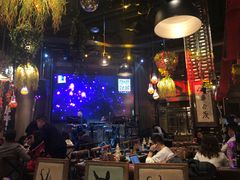 -胡桃里乐队酒馆(鎏嘉码头店)