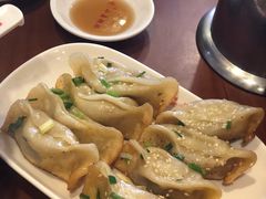 牛肉鍋貼-小姜锅贴(凤凰街店)