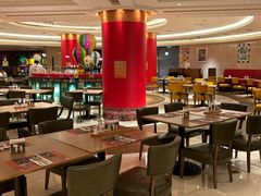 -咖啡苑自助餐厅·中国大饭店