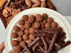 -Laderach 莱德拉(上海环贸iapm店)